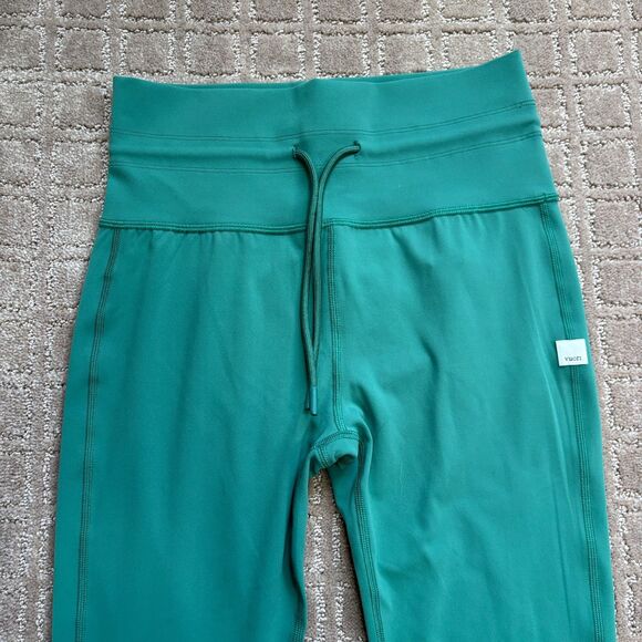 Vuori Green Leggings - Picture 3 of 7